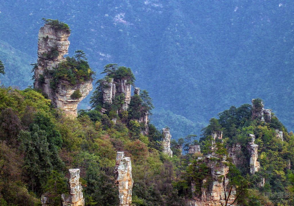 E1線：玻璃橋、袁家界、天子山、金鞭溪、天門山、夯吾苗寨、鳳凰古城湘西“精華之旅”品質(zhì)純玩4晚5日游